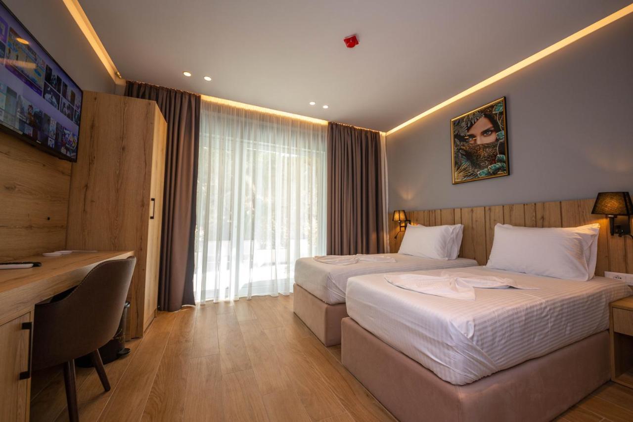 Azure Inn Hotel Sarande Luaran gambar