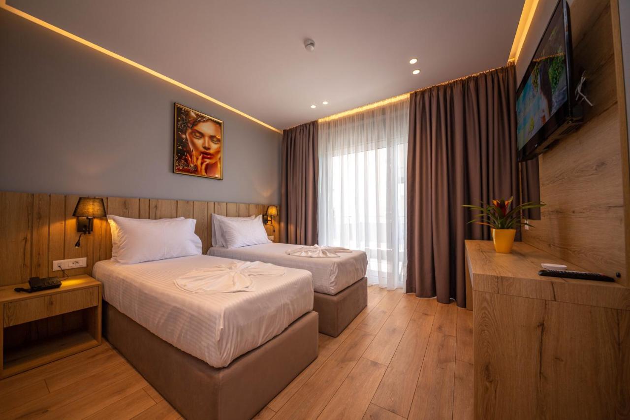 Azure Inn Hotel Sarande Luaran gambar