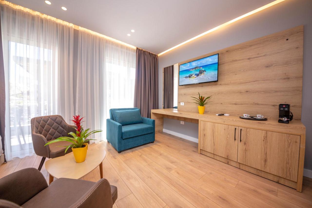 Azure Inn Hotel Sarande Luaran gambar