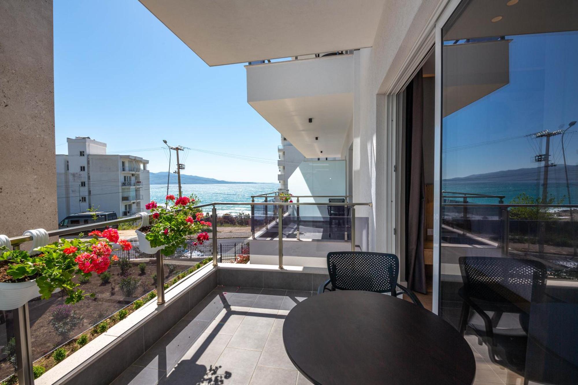 Azure Inn Hotel Sarande Luaran gambar